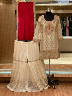 WHITE GHARARA