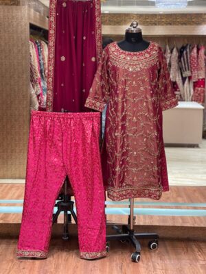 ELEGANT ZARDOZI SUIT