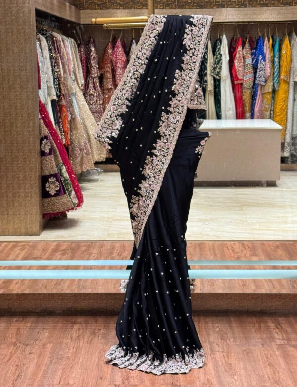 5170d99d-0e58-4edb-b16f-1198d06606c3 RICH BLACK SAREE