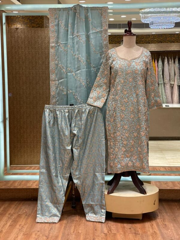 5b514fd2-f82d-49e3-902b-02142e91a147 SKY BLUE ZARDOZI FORMAL