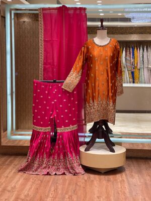 RICH ORANGE WITH PINK