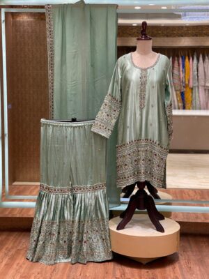 a648f665-816a-453d-bbd6-7b6211e22471 SAGE GREEN READYMADE